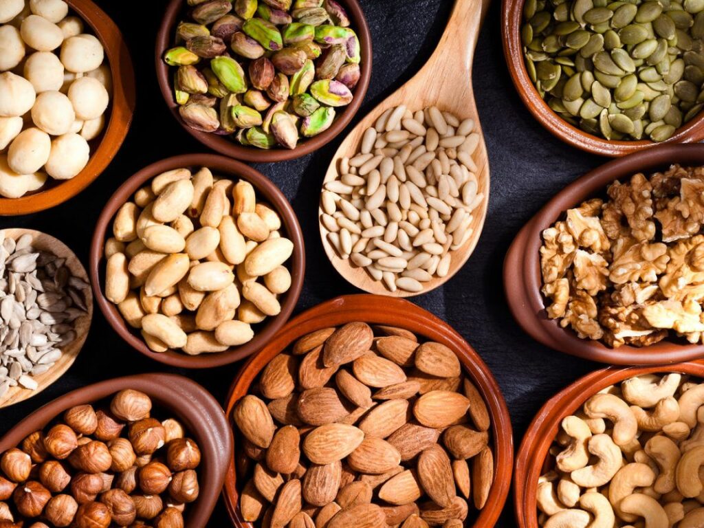 makanan untuk diet kacang kacangan 1068x801 1